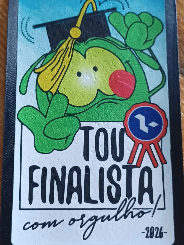 Artigos personalizados para celebrar o percurso académico e a etapa de finalista.
