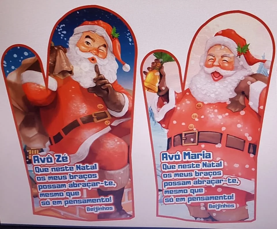 Enfeites com nomes, mensagens ou ilustrações para decorar a árvore e oferecer no Natal.