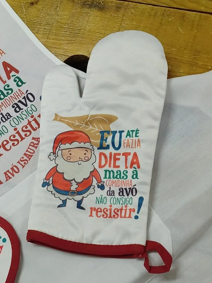 Avental com impressão ou mensagem personalizada para oferecer.